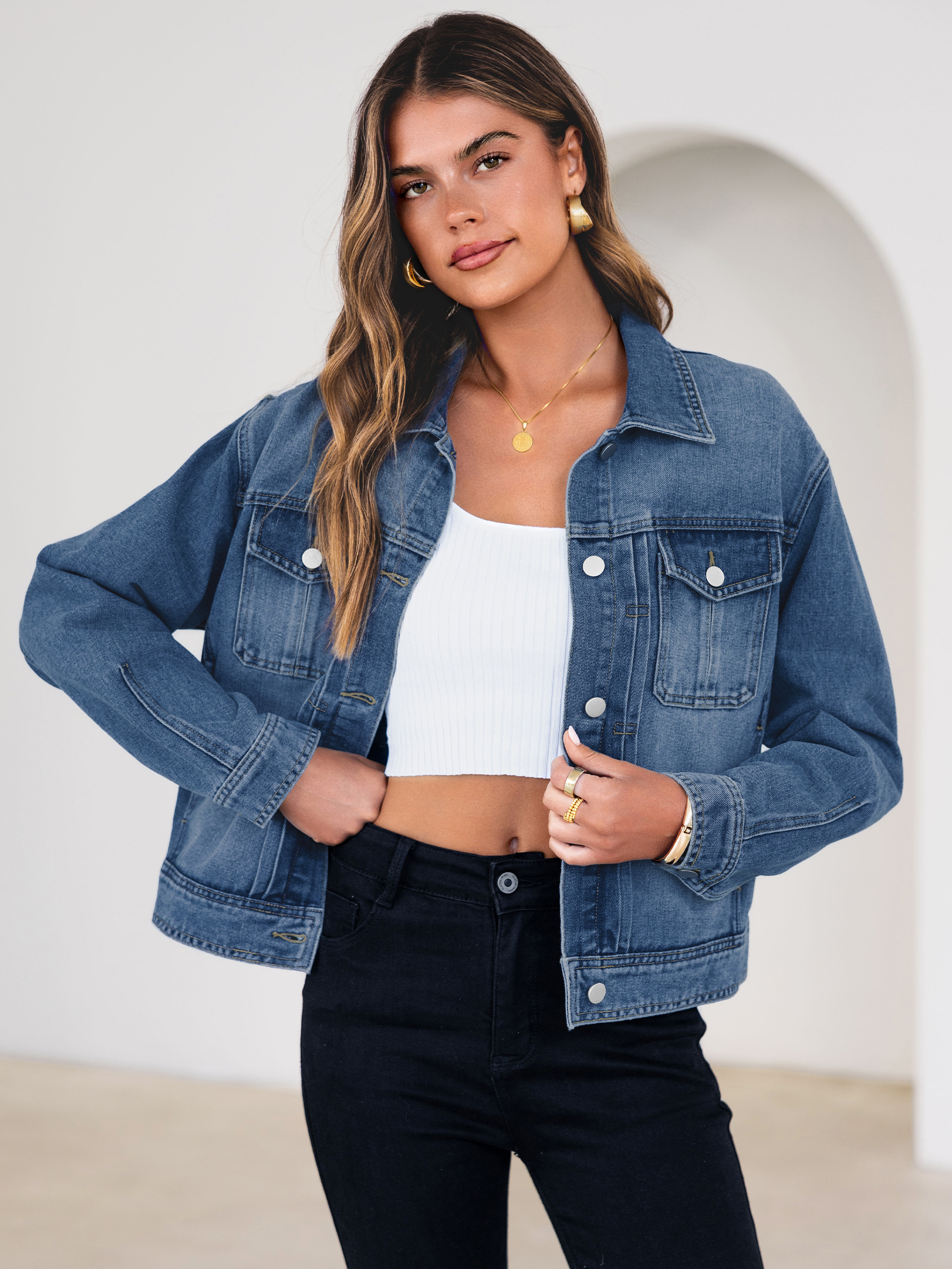 Classic Denim Trucker Jacket with Chest Pockets