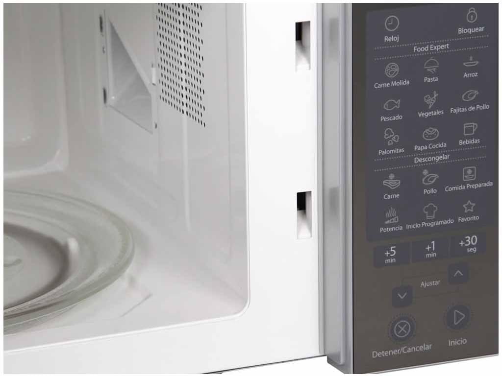 Whirlpool WM1211D Horno de Microondas con 1.1 Pies Cúbicos, Plata + Cuisinart - C77WTR-15P Juego de cuchillos clásico forjado de triple remache, Set de 15 piezas, blanco