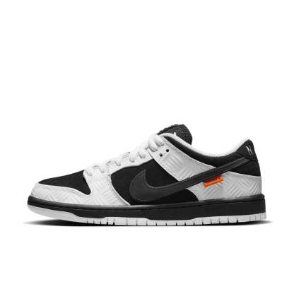 Nikdjke SB Dunk Low Tightbooth