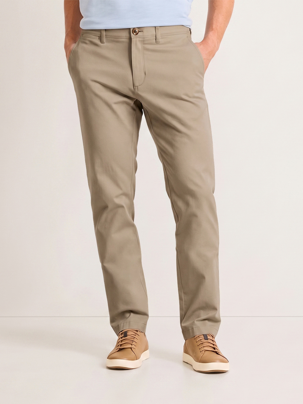 Men's Khaki Solid Color Tailored Straight Fit Minimalist Business Casual Chino Trousers