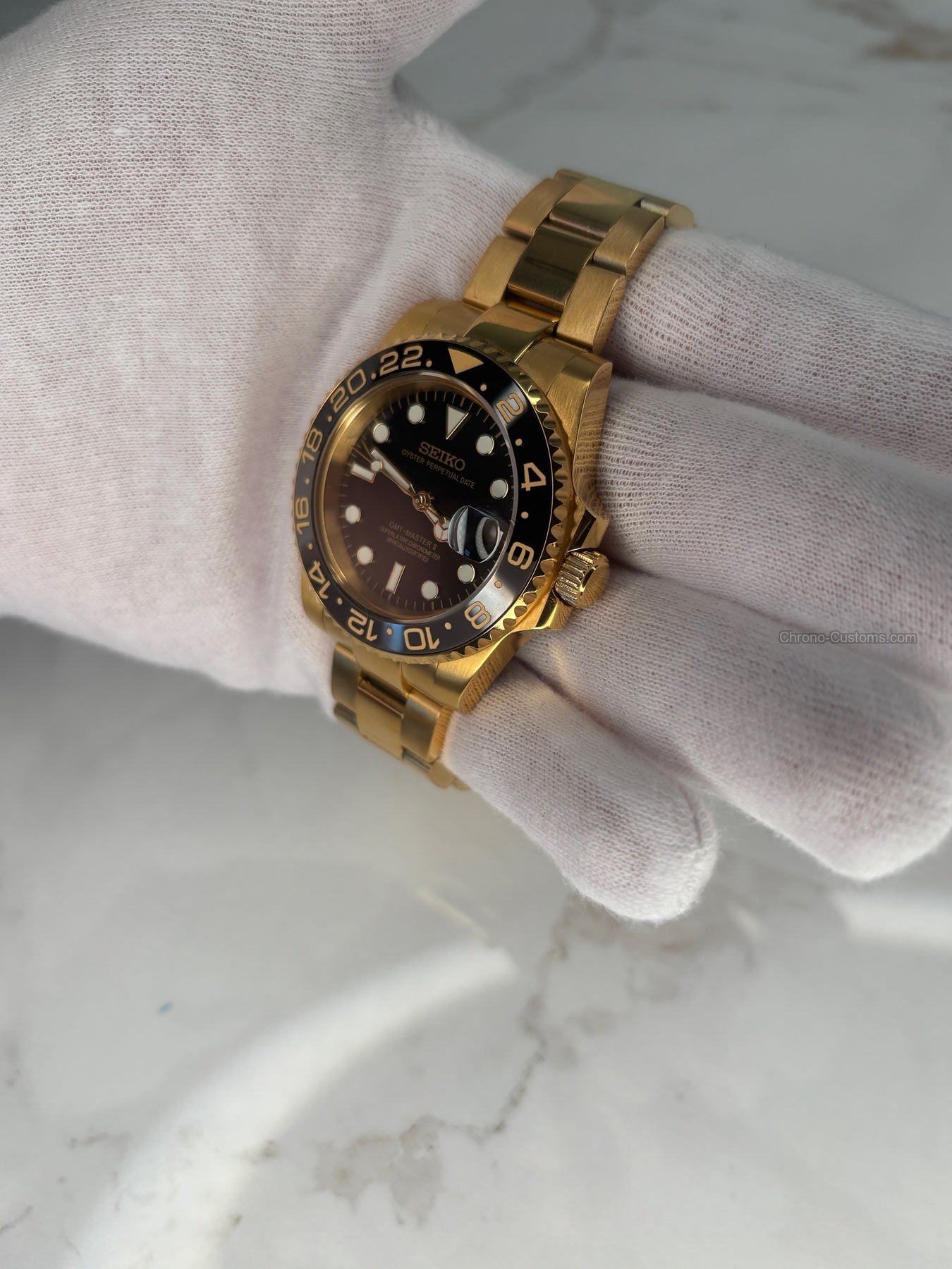 GMTeiko Gold GMT Watch | Chrono Customs