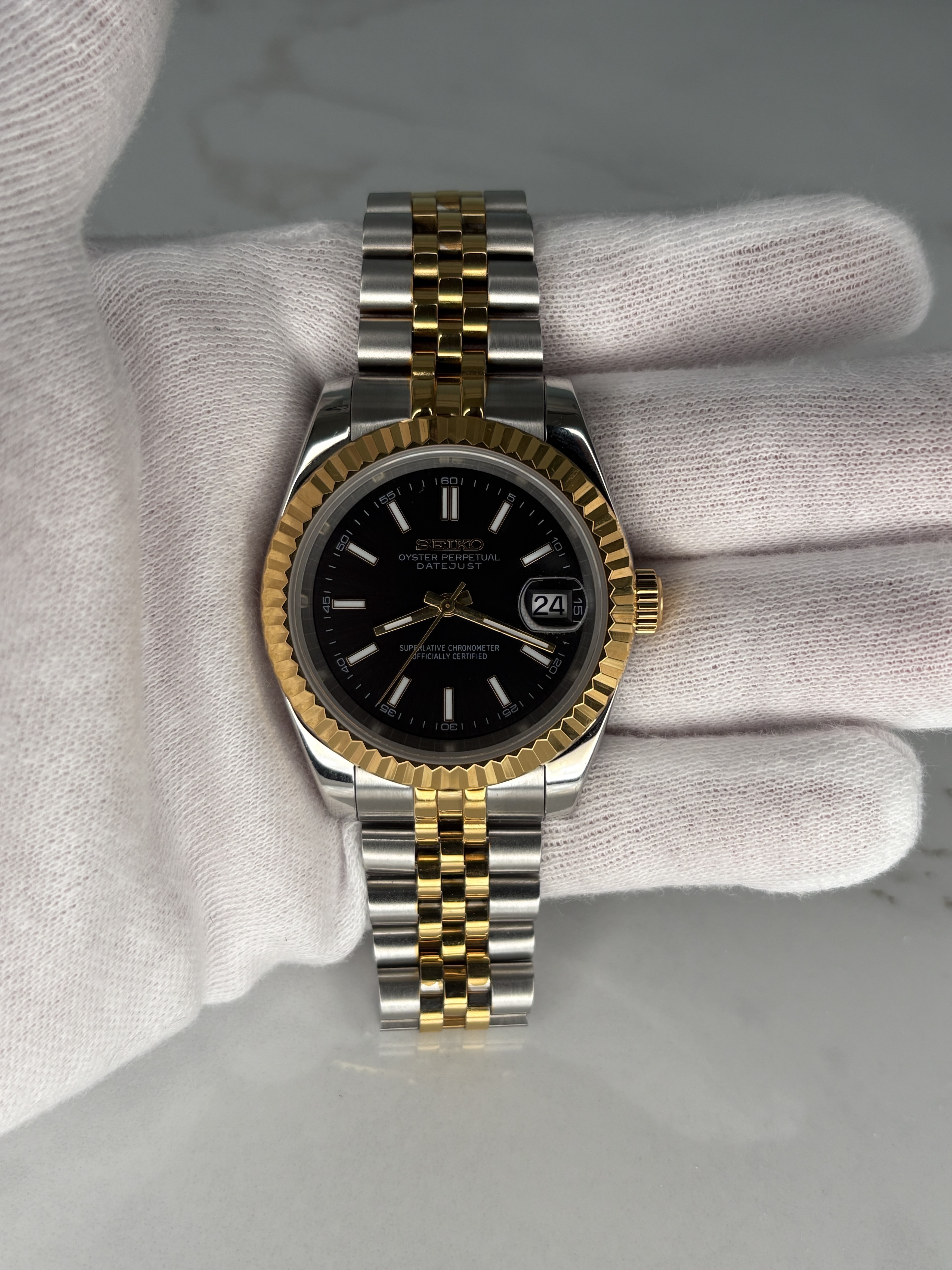Seikojust | Two Tone