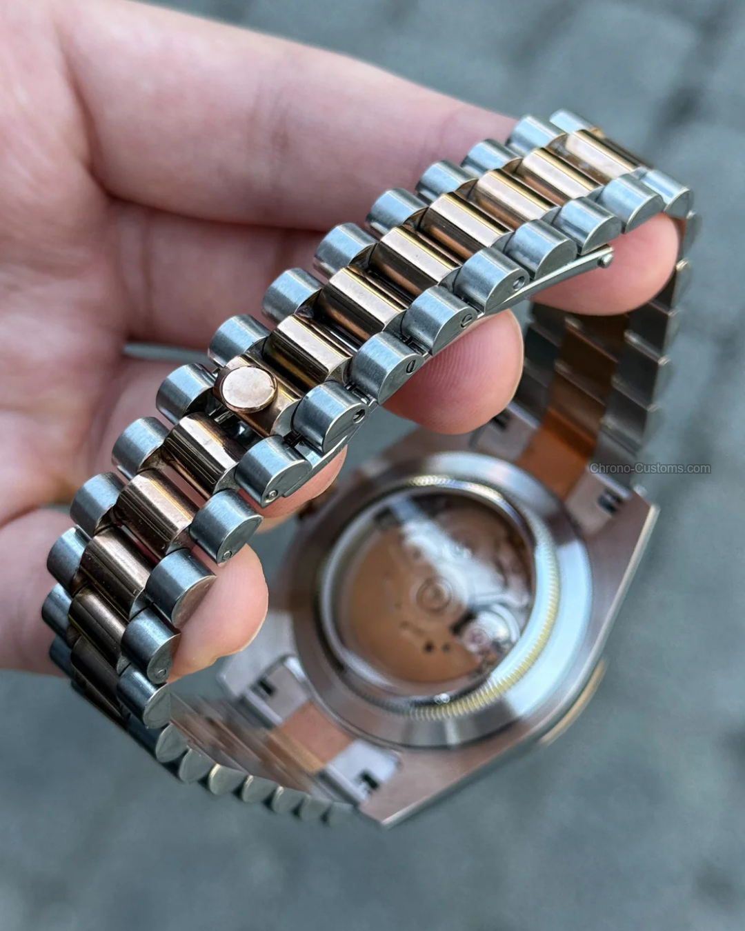 Seikojust | Two Tone Arabic