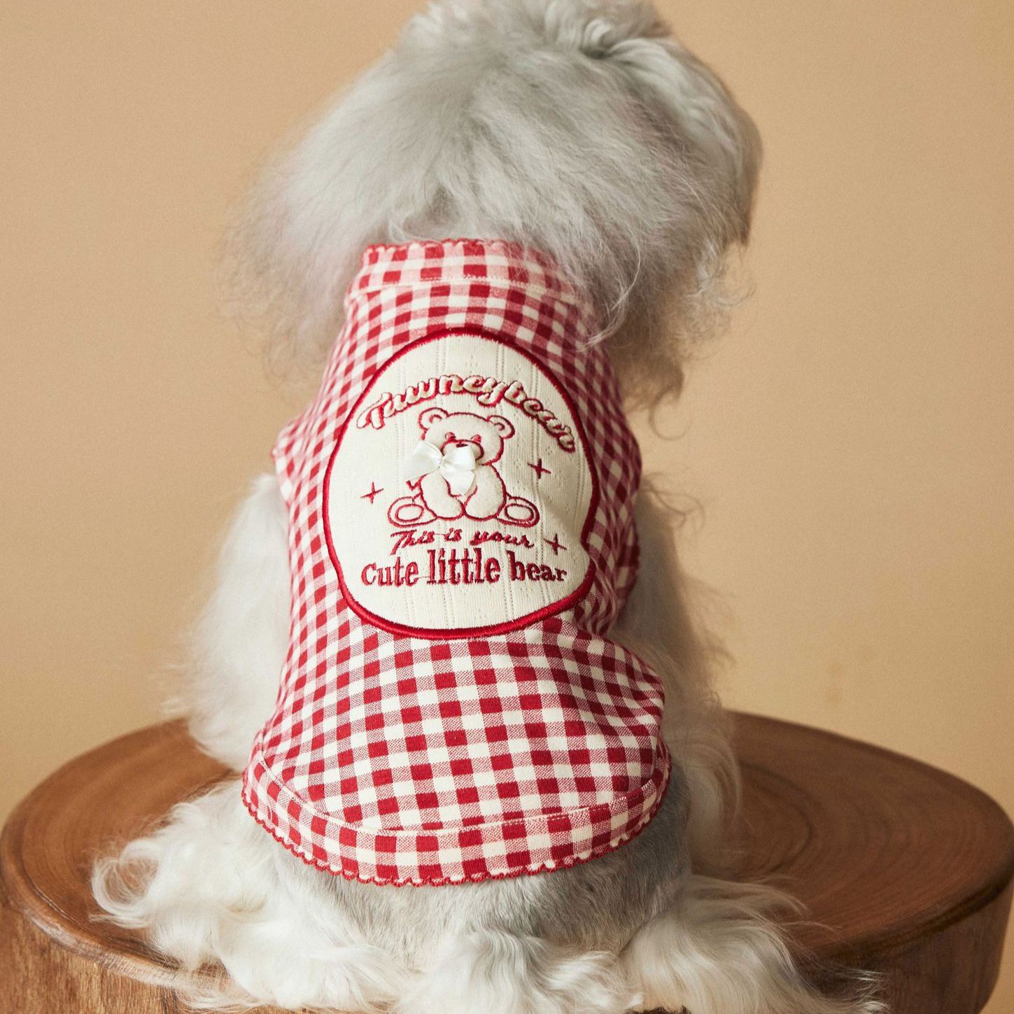 Exquisite sleeveless puppy vest for spring and summer