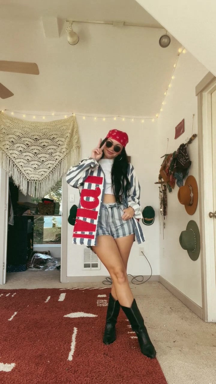 Howdy Western Striped Two-Piece Set – Oversized Shirt & High-Waisted Shorts