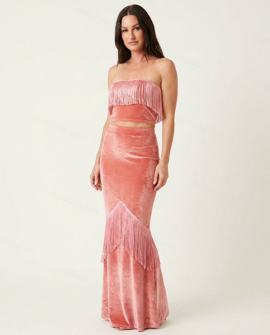 Pink After-Dark Fringe Skirt Set Pink Skirt Set with Cropped silhouette and Textured texture, front view product image for Day-to-Night, a dinner reservation, Fall late-summer dinners, city weekends, and early-fall plans, Euro Chic Premium by rieissshop