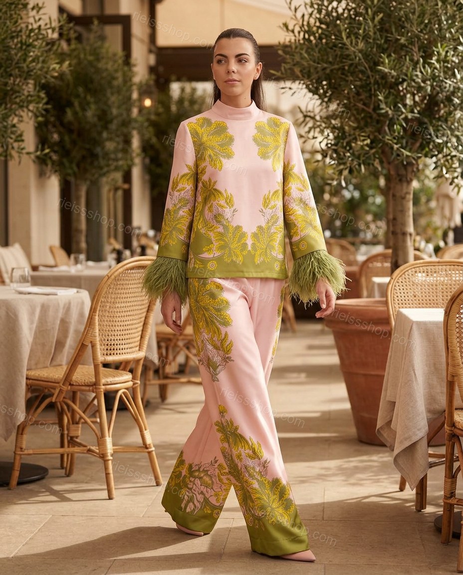 Pink Sleek Floral Pant Set by rieissshop