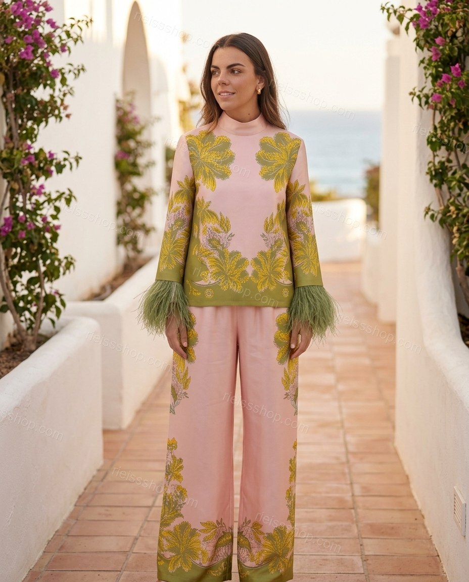 Pink Sleek Floral Pant Set by rieissshop