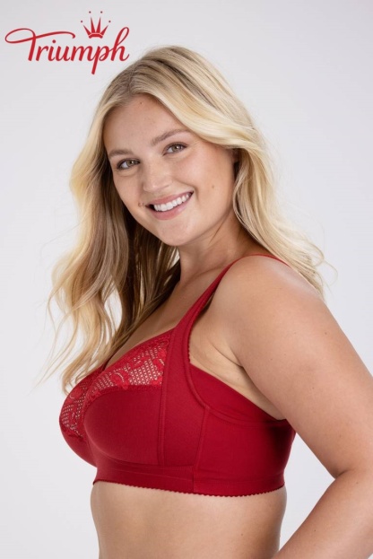 Triumph® 😊 Комплект от четири части: Секси и удобен класически дантелен сутиен, подходящ за жени с по-голям бюст.