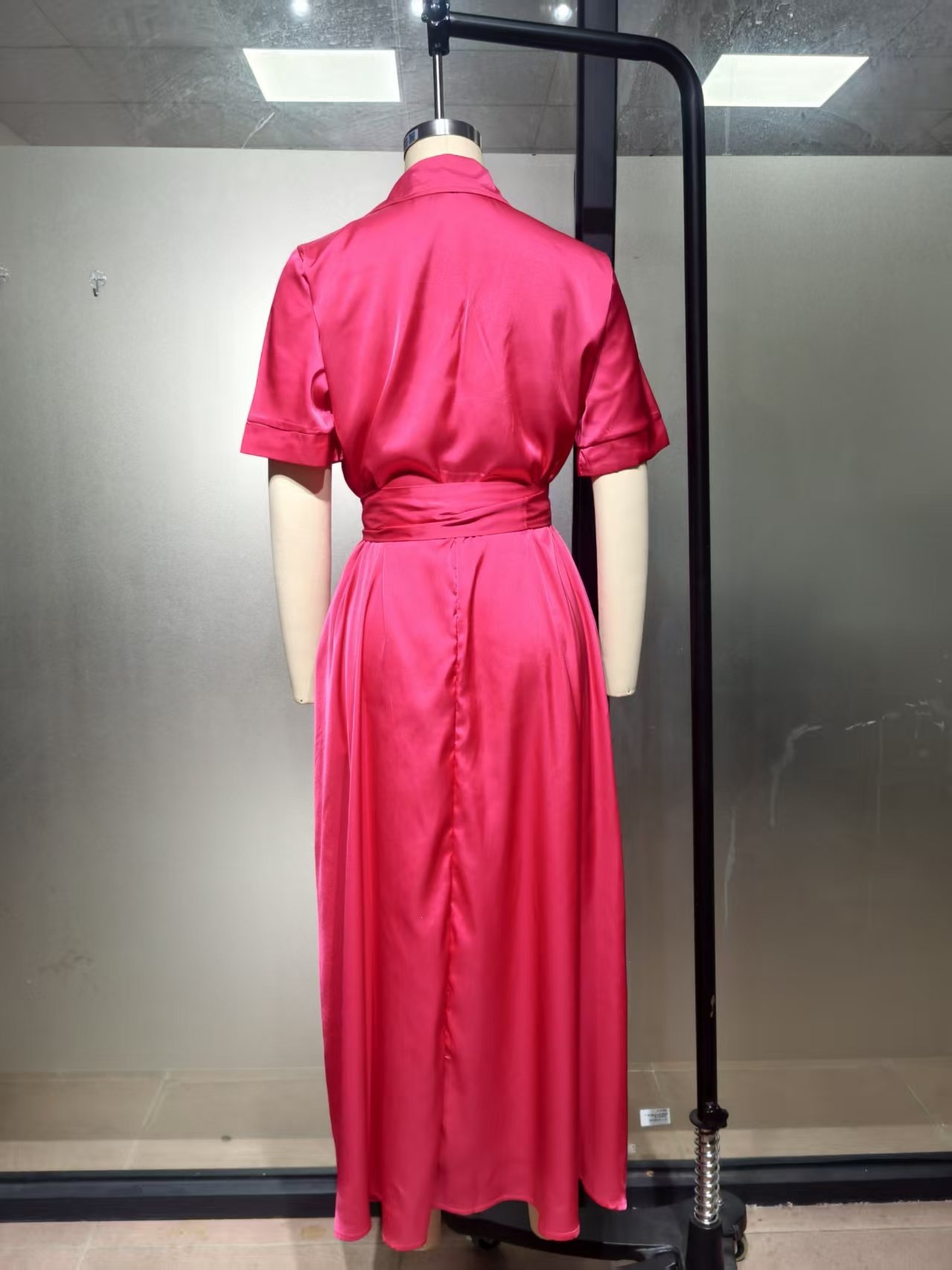 Waist-slimming long dress back view