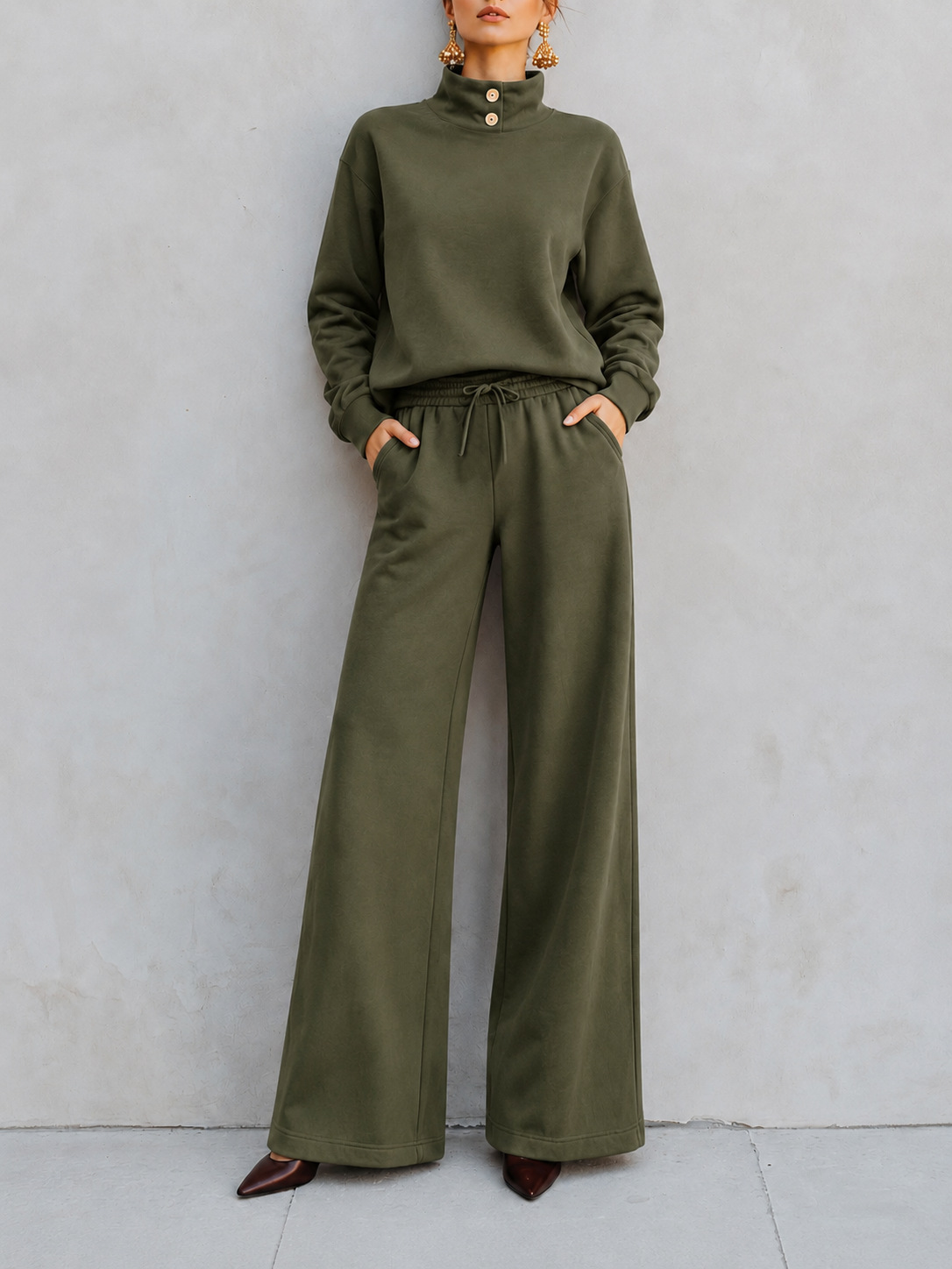 Button‑Detail Mock Neck Sweatshirt & Drawstring Wide‑Leg Two‑Piece Loungewear Set