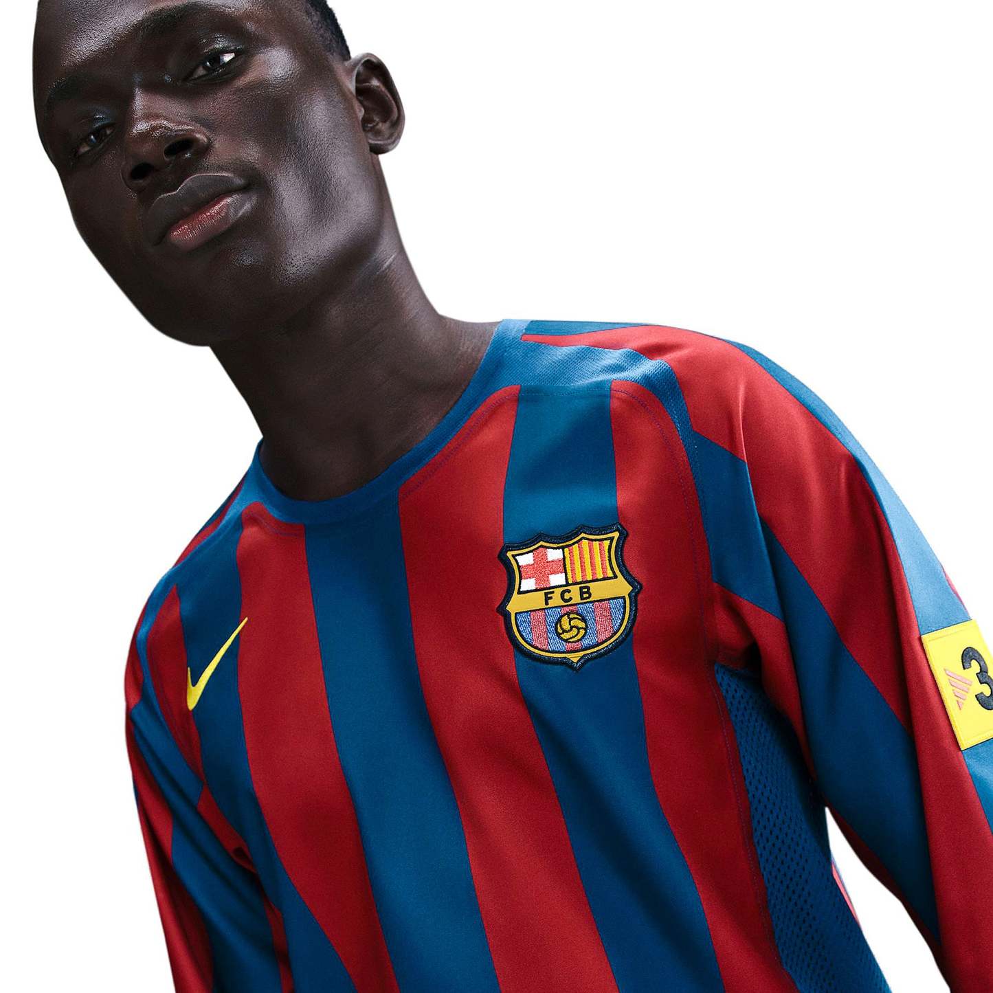 Nike FC Barcelona 2006 Reissue LS Shirt with Ronaldinho 10