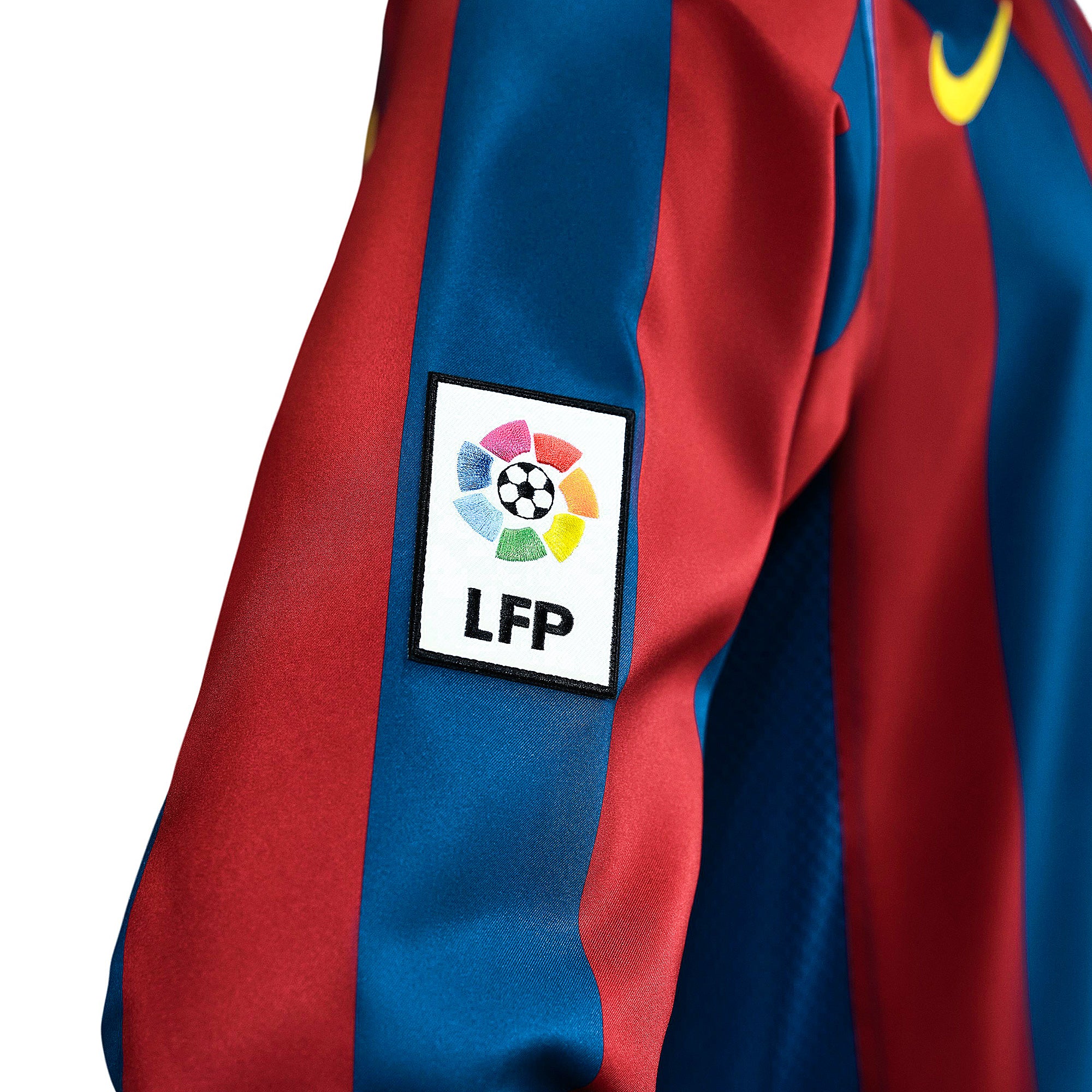 Nike FC Barcelona 2006 Reissue LS Shirt with Ronaldinho 10