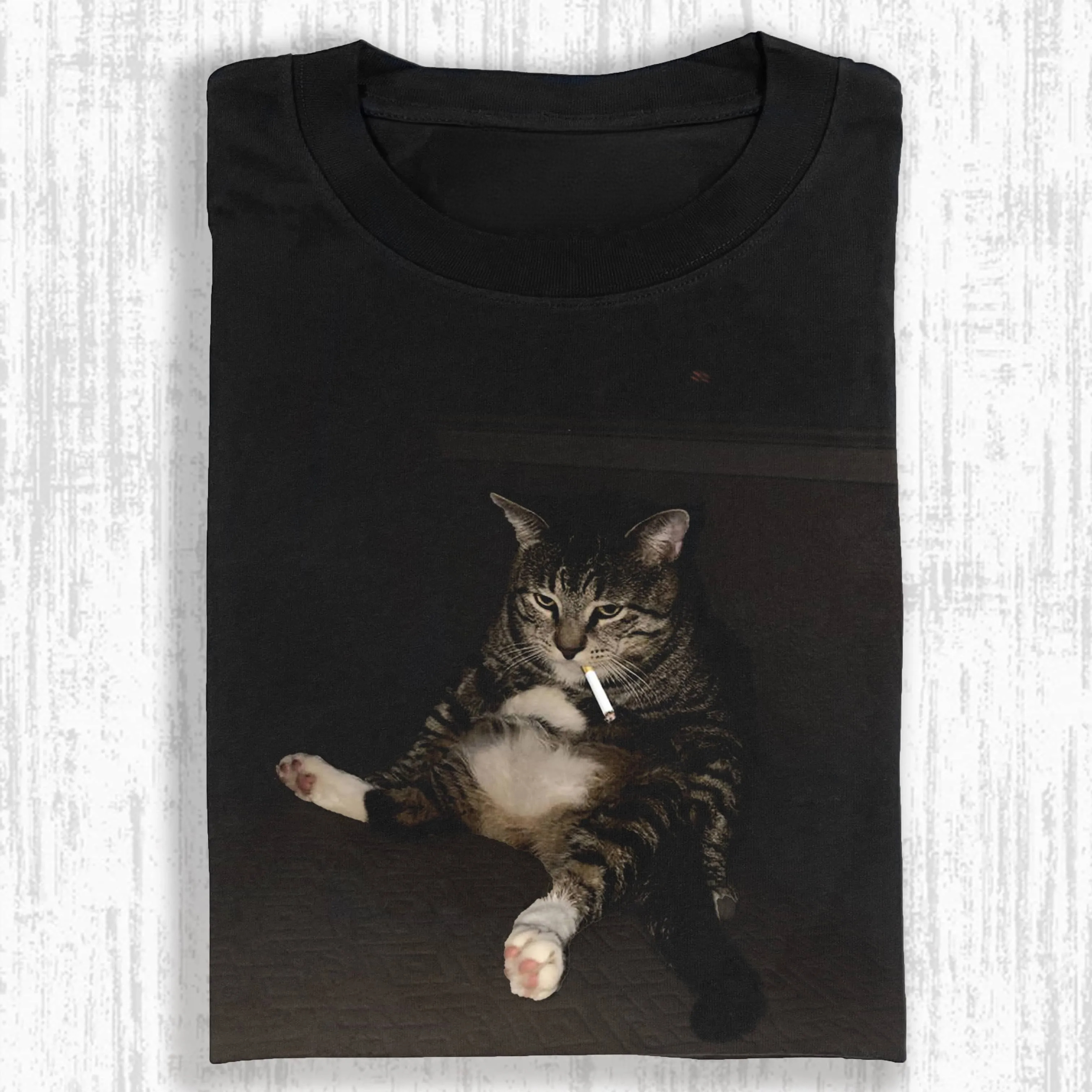 WACKY CAT TEE. 7.5-ComicClothe