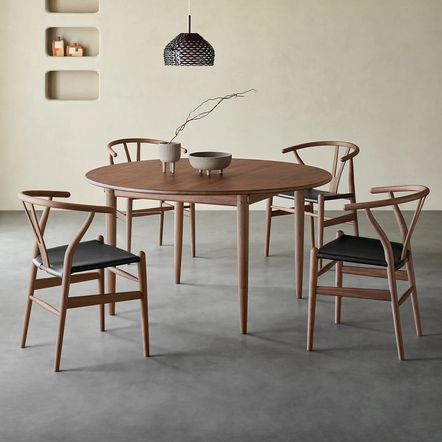 Aquin Round Dining Table
