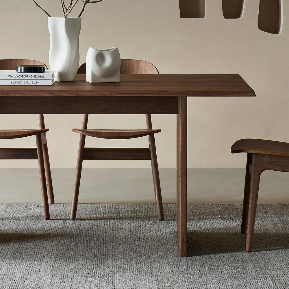 Dovelina Rectangular Dining Table