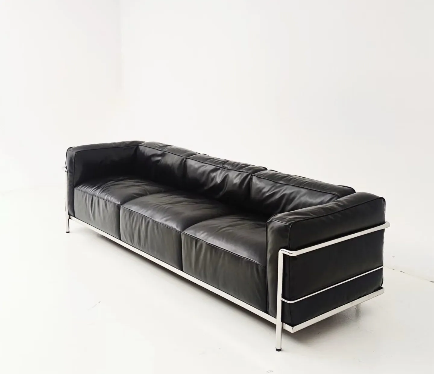 LC3 Sofa
