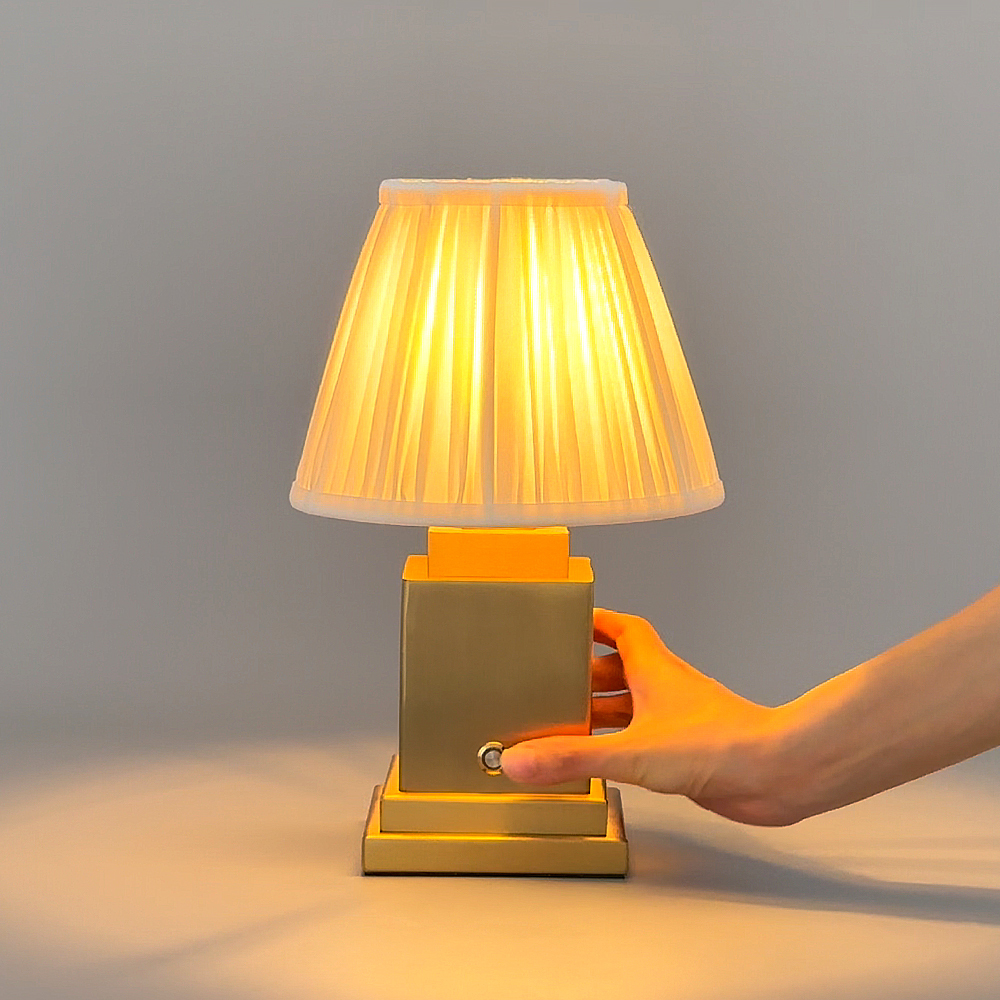 USB Rechargeable Table Lamp