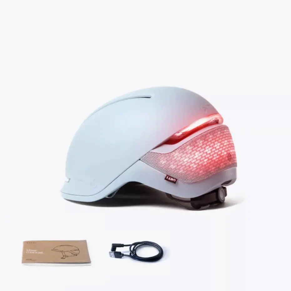 Smart Helmet – Urban Cycling Helmet with Integrated Lighting