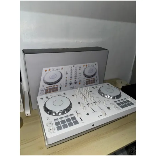 2-Channel DJ Controller for rekordbox & Serato