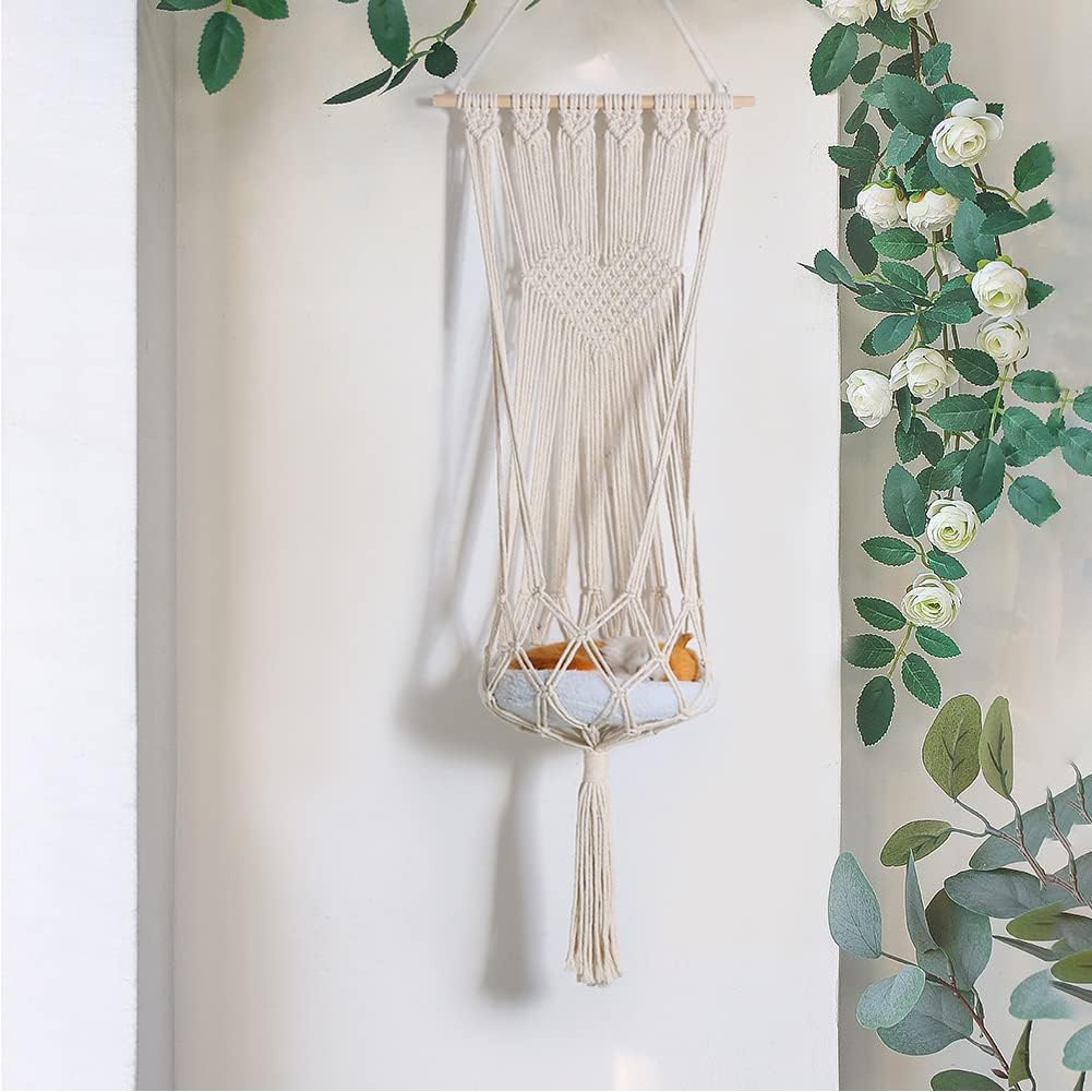 Handwoven Macrame Cat Hammock – Boho-Chic Hanging Bed for Indoor Feline Relaxation