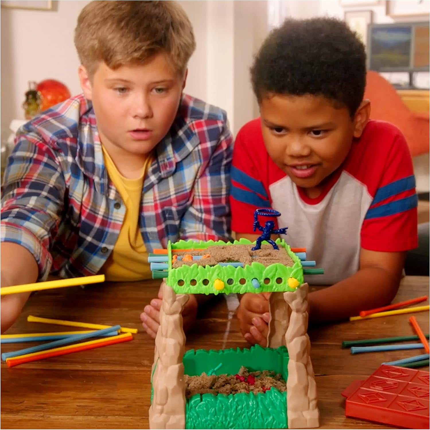 Kinetic Sand Family Board Game – Quicksand Sensory Fidget Toy