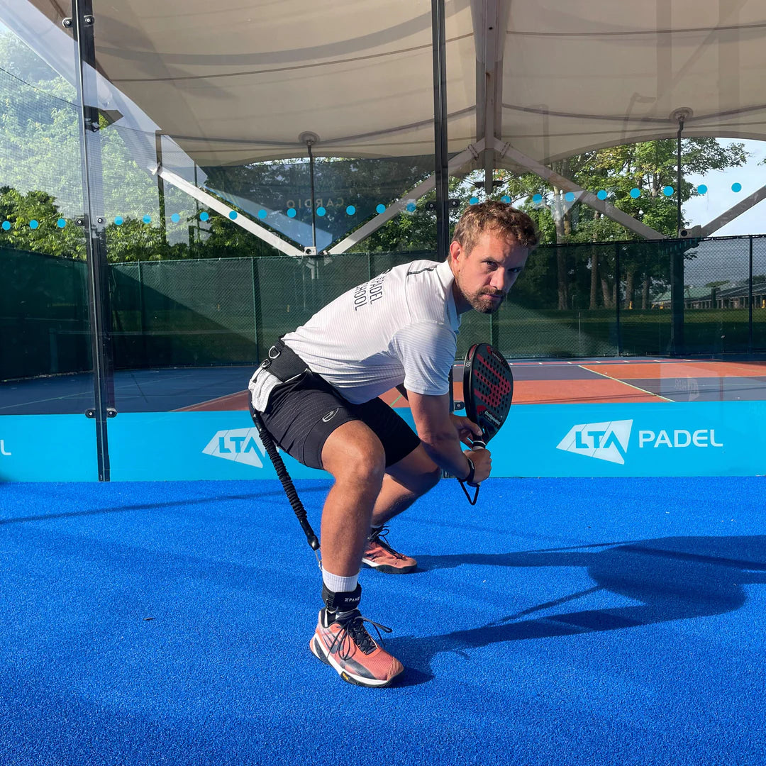 The gravity belt provides variable resistance from 0-20 kg/0-44 lbs