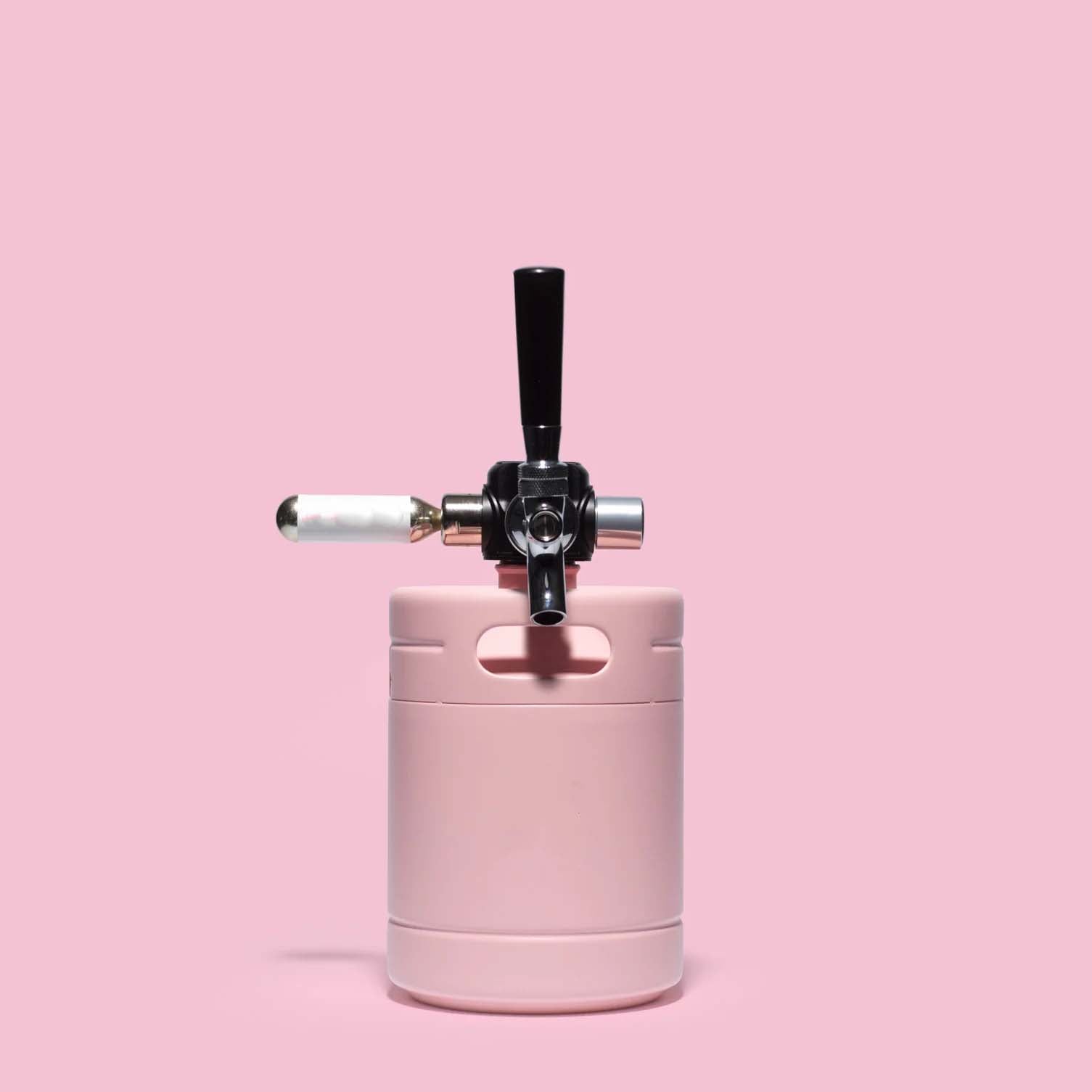 Big Kegerator – Portable Cocktail Machine