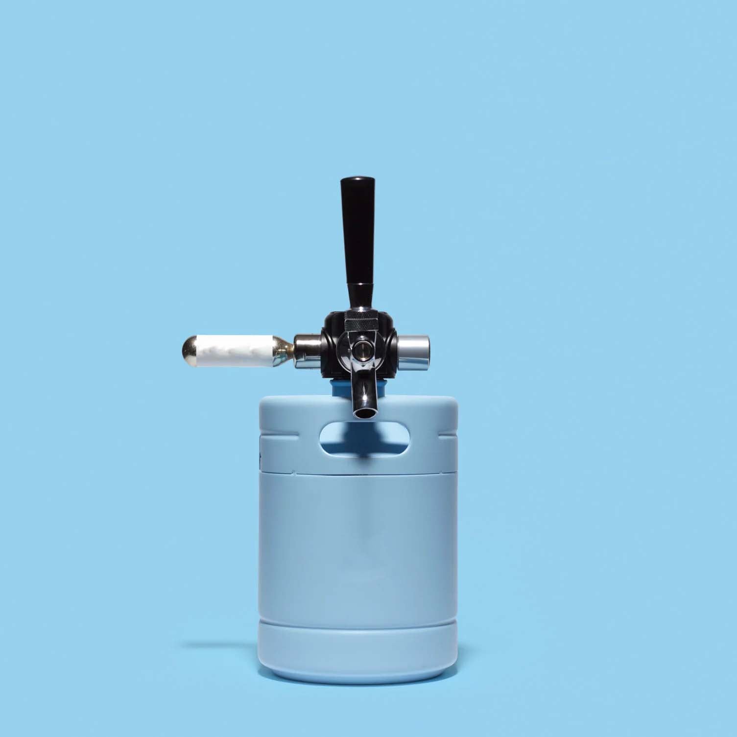 Big Kegerator – Portable Cocktail Machine