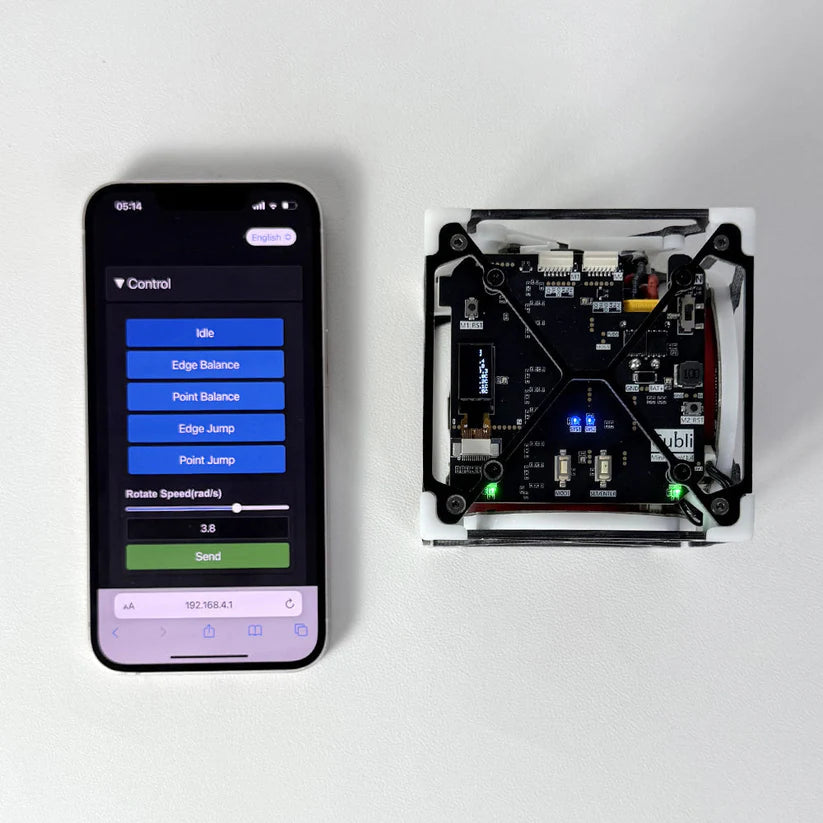 Self-Balancing Cube Robot – Easy-to-Use Control Panel