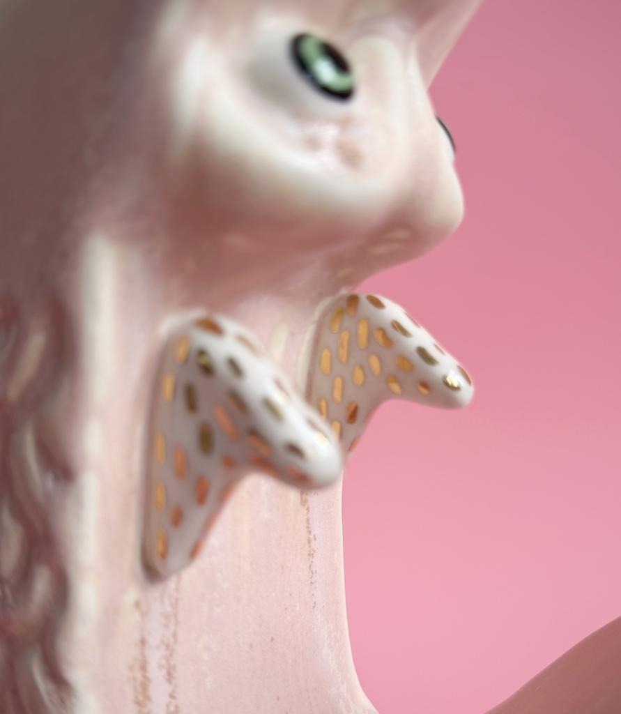 Shenlong Vase – Spiritual Dragon Ceramic Vessel