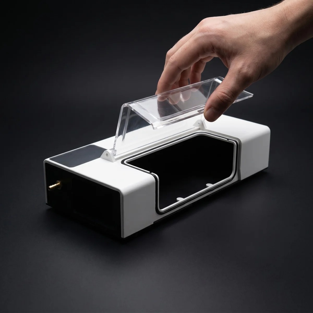 WindChaser – Desktop Wind Tunnel for 1:64 Diecast Cars