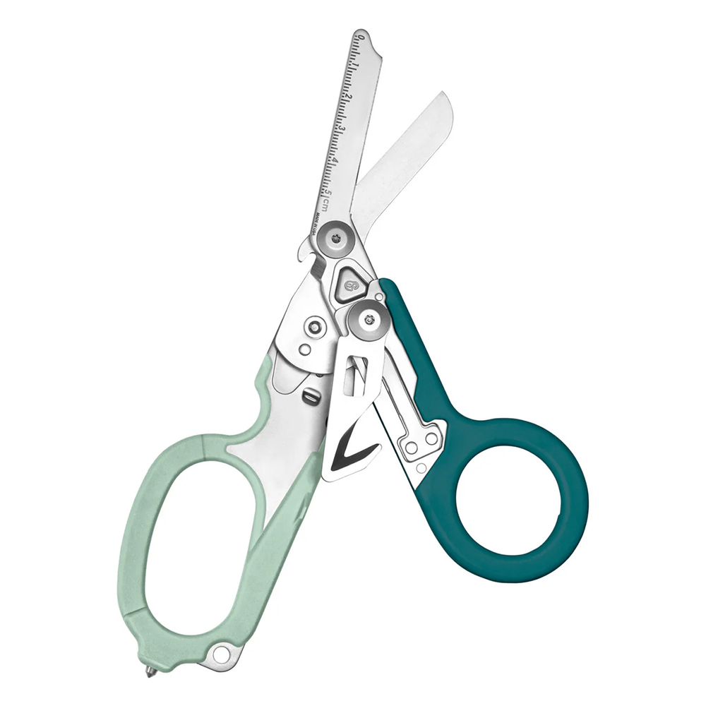 Foldable emergency trauma scissors