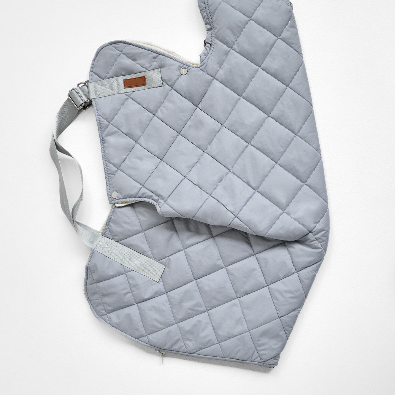 Seasonal Baby Carrier Cover – Gray / Milk