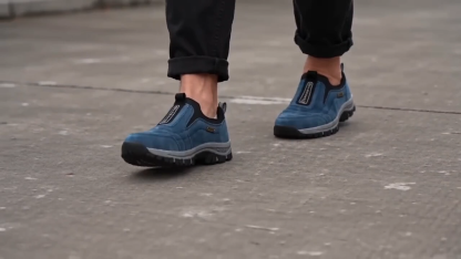 🎁 Ограничена по време 60% отстъпка 🔥 Мъжки ортопедични обувки за ходене PANCALLS® — Ръчно шита лосова кожа ✅ Кажете сбогом на болката в краката и се насладете на комфорт през целия ден!