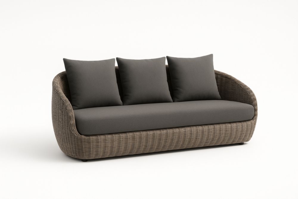 Divano a Tre Posti in Rattan Intrecciato con Cuscini Grigi