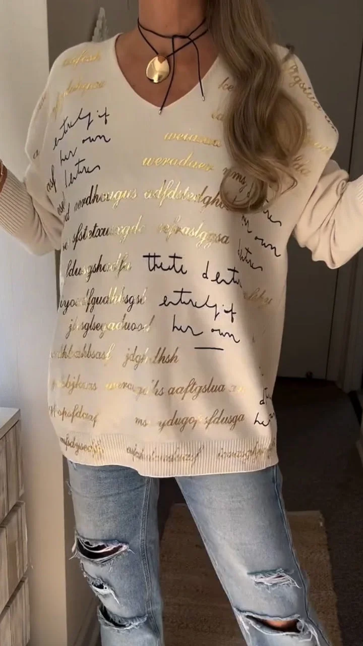 Női V-nyakú, nyomott betűmintás, lezser felső✨