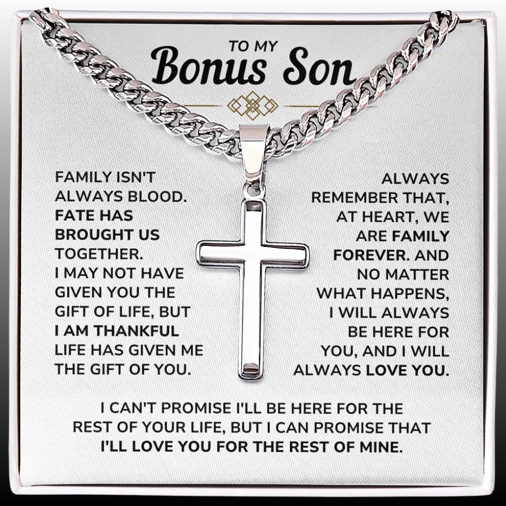 Moje rodina navždy“ – Křížový přívěsek s Cuban Link řetízkem | Pro bonusového syna