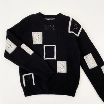 🖤🤍💛 Minimalistický design · Klasické tři barvy