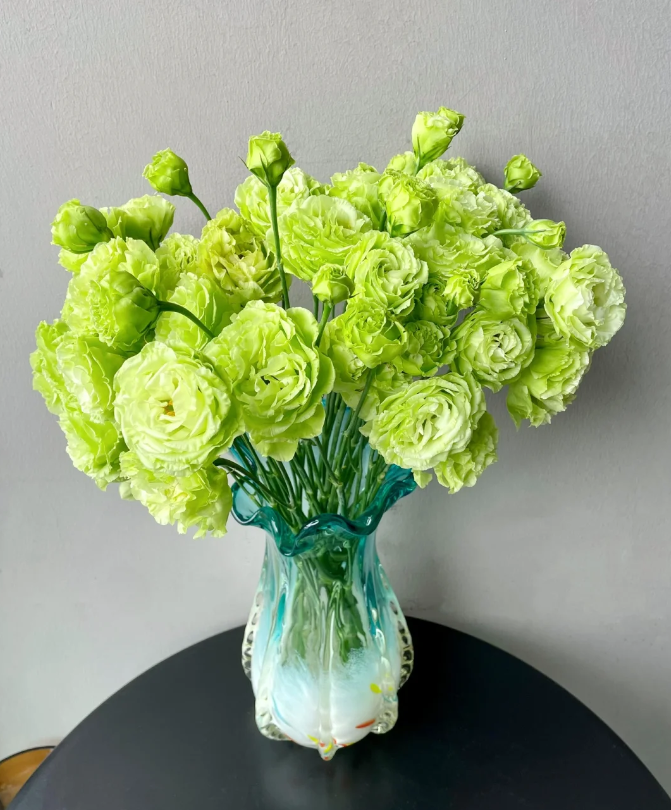 💐 Lisianthus – Időtlen szépség, örök szerelem 💫