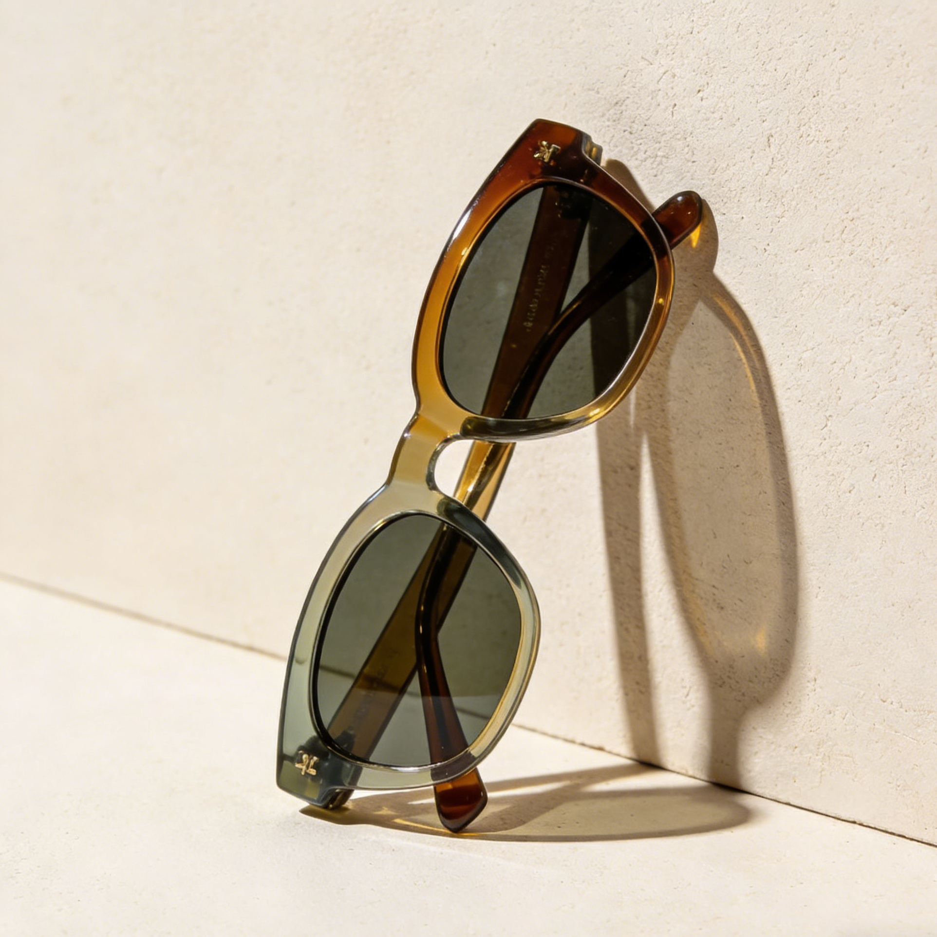 Modne okulary przeciwsłoneczne