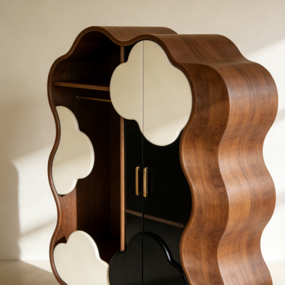 Garde-robe en bois nature