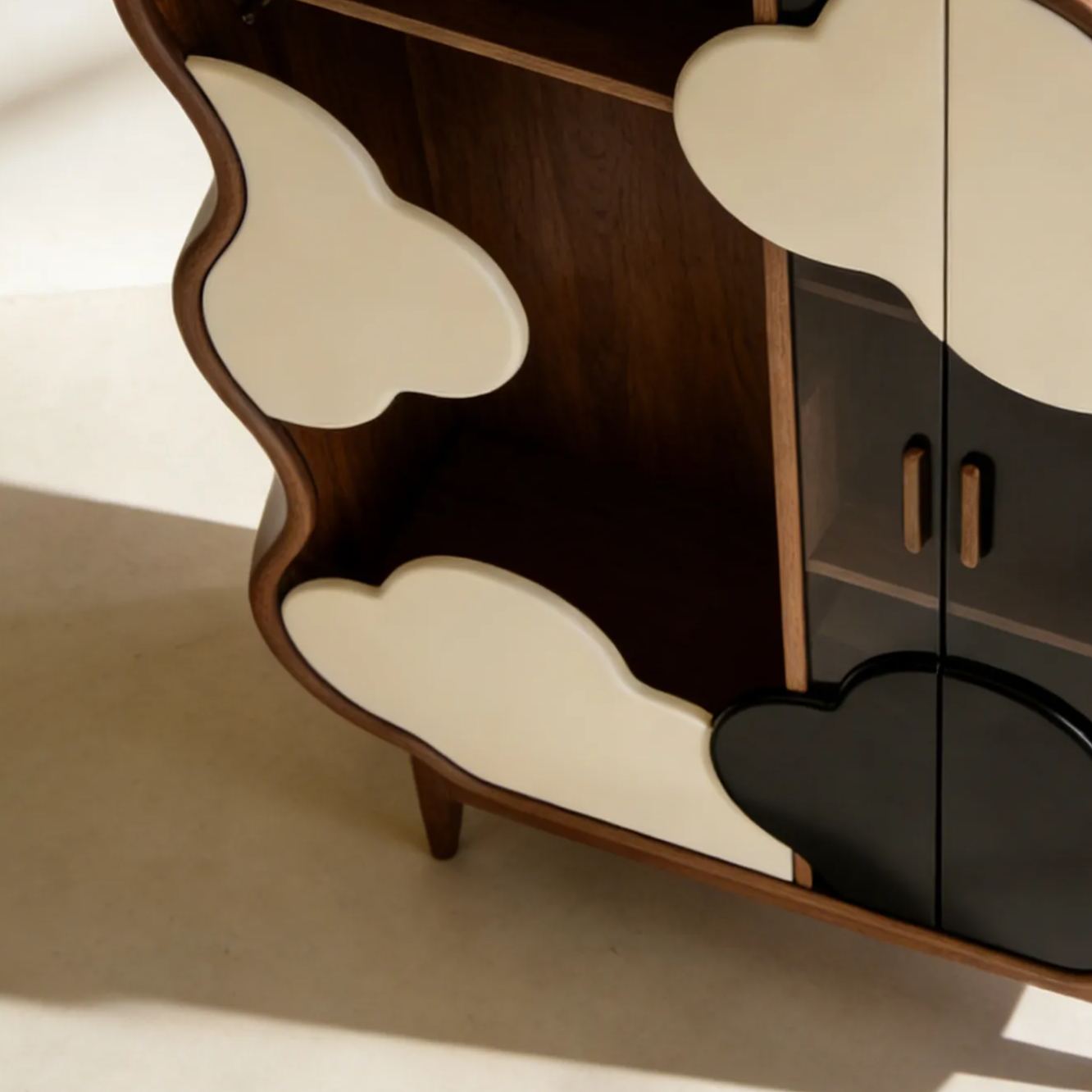 Garde-robe en bois nature