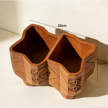 Drewniany organizer na biurko