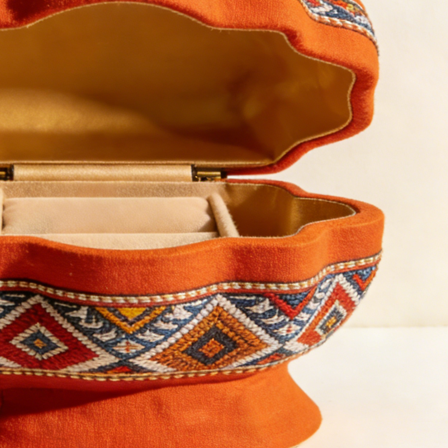 Pudełko na biżuterię