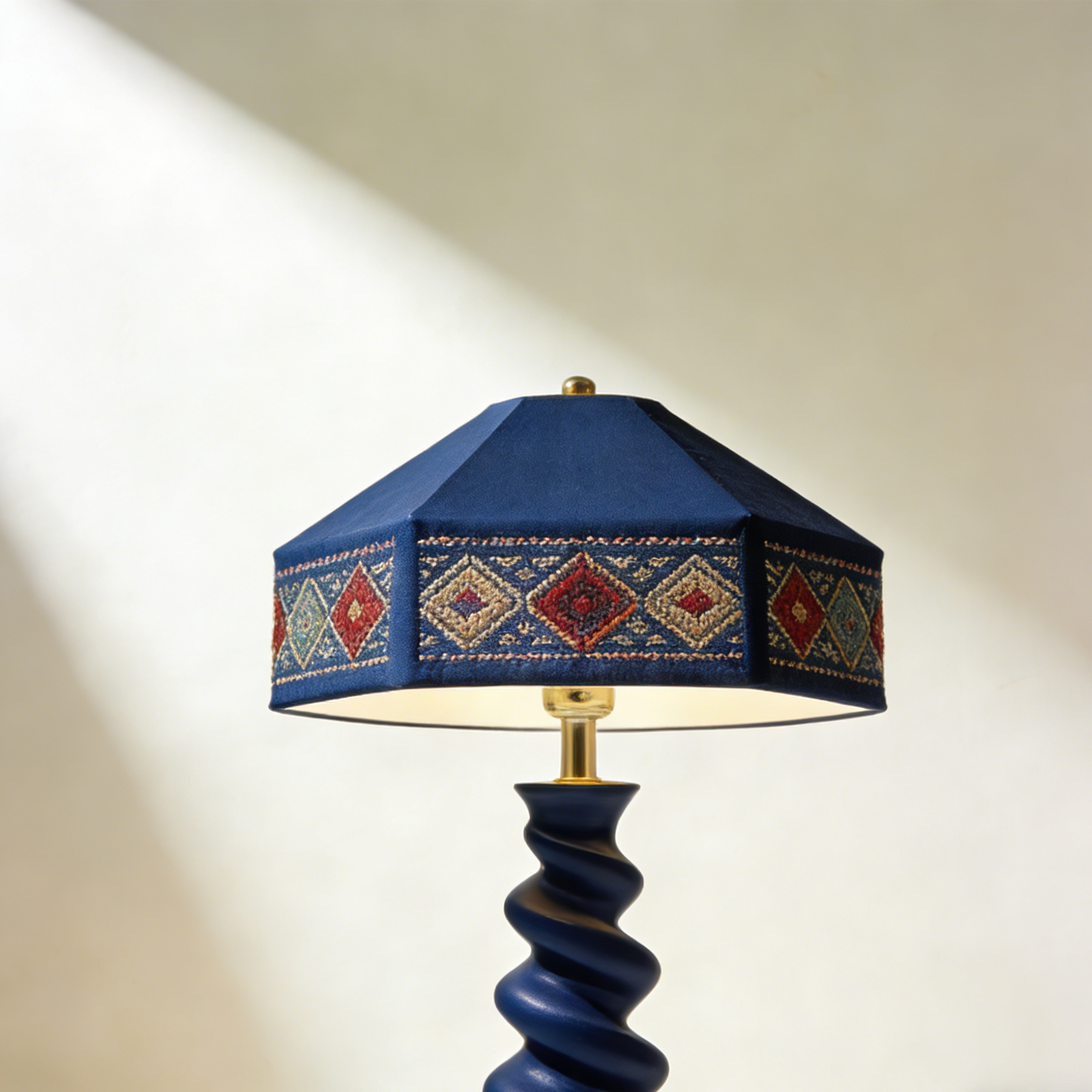  Lampa stołowa na biurko