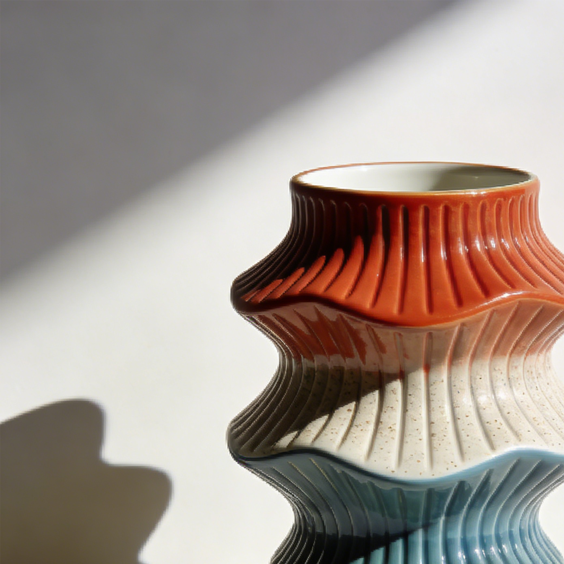 Ceramiczny wazon dekoracyjny