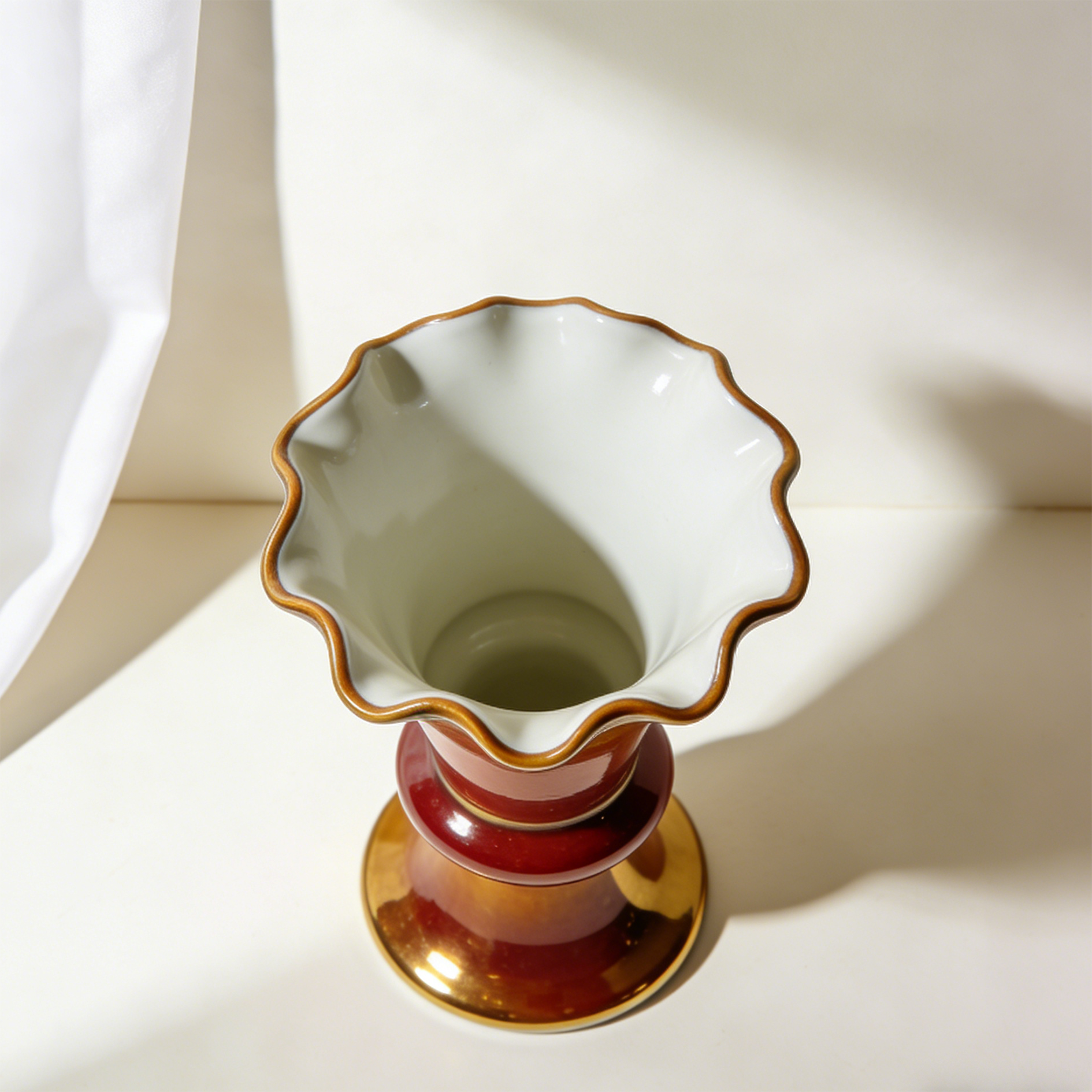 Vază de ceramică pentru decor