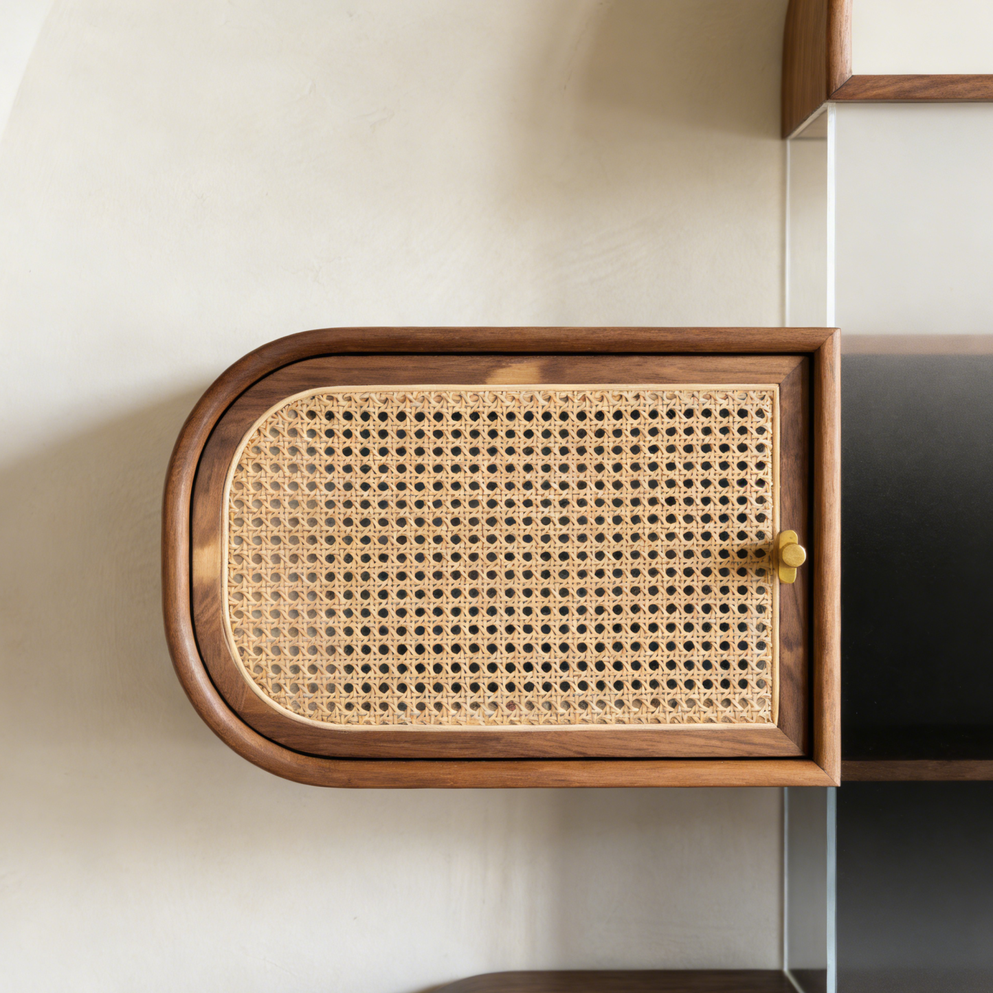 Fából készült moduláris tároló állvány