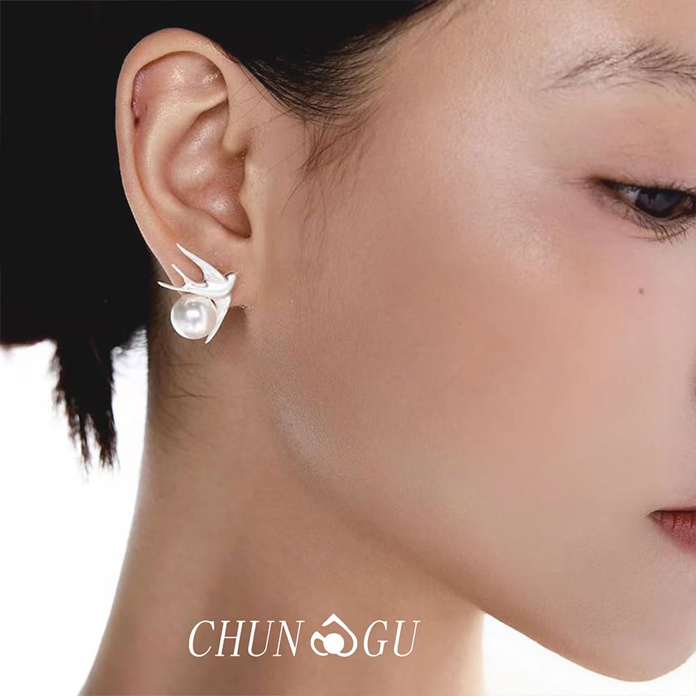 Origami Bird Pearl Stud Earrings 